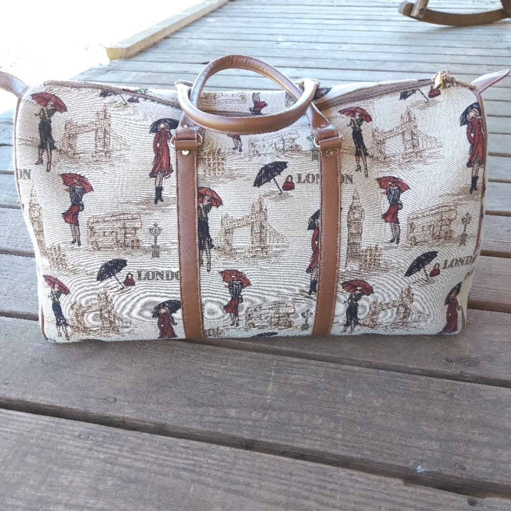 London Icons Carpet Travel Bag Tote